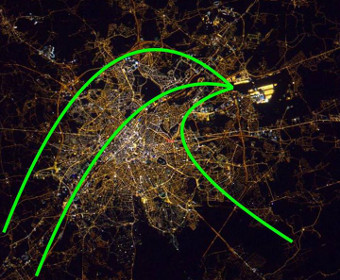 [Bruxelles de nuit survol]